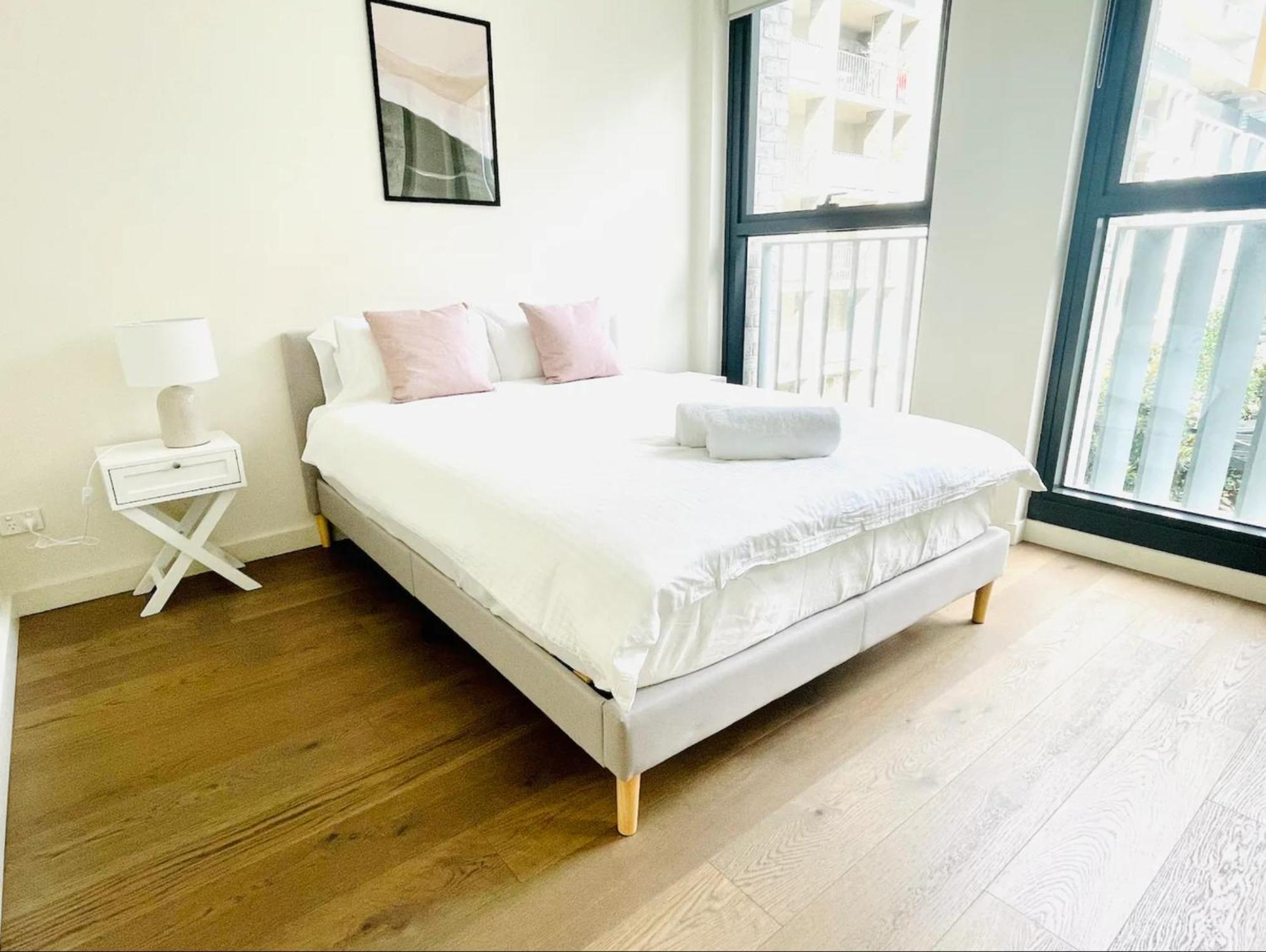 Olympic Park Oasis - New 3b2b - Pool, Parking Sydney
