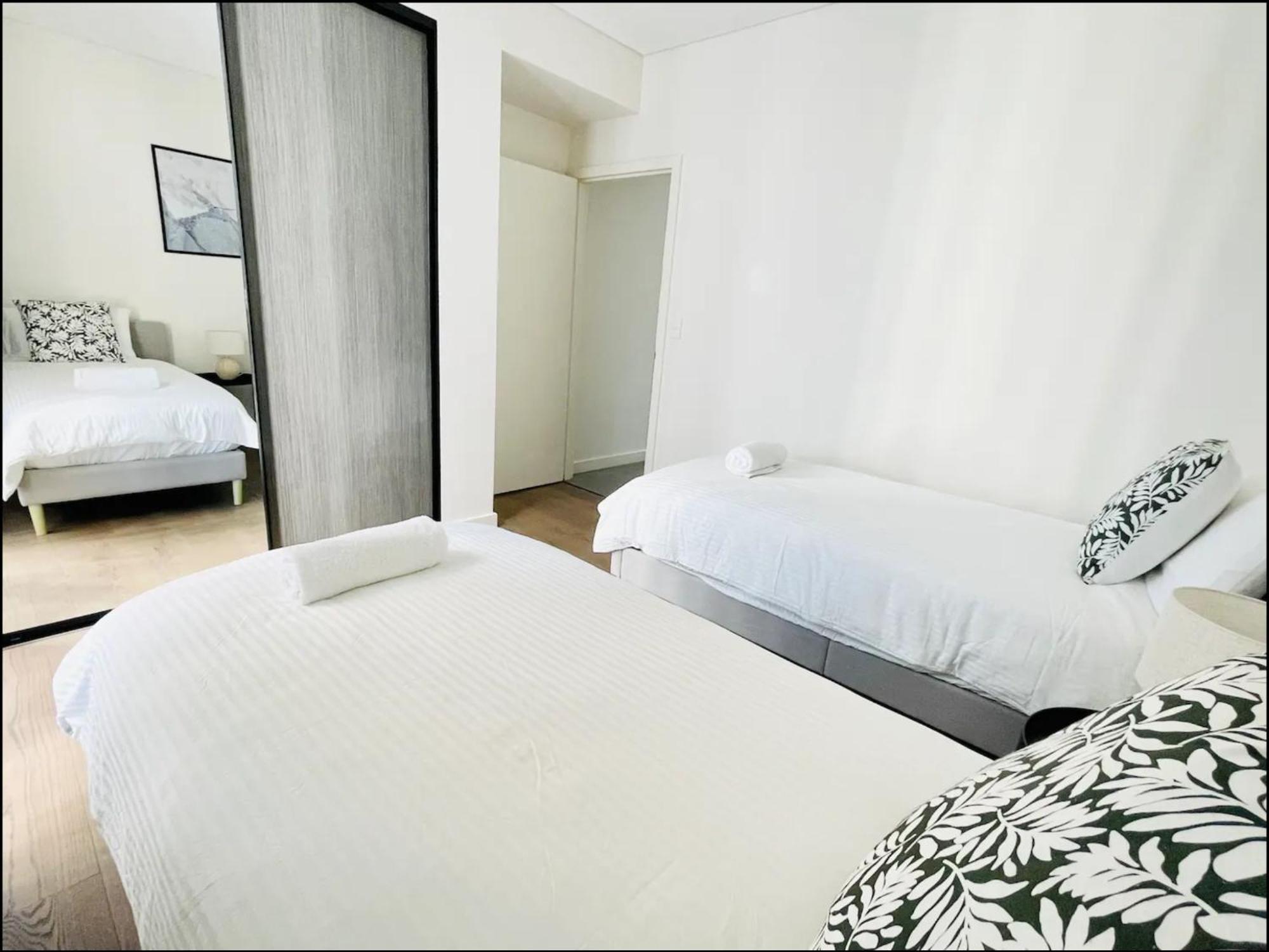 Olympic Park Oasis - New 3b2b - Pool, Parking * Sydney